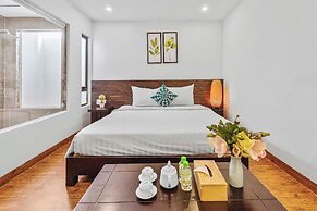 Amis Hotel&Apartment-50m to My Khe Beach