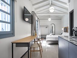 Phìlus Nilie Hospitality MGMT