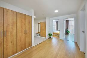 DownTown Suites Andel