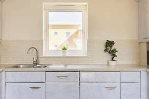 2 Bedrooms Apartment in Wembley