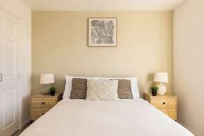 2 Bedrooms Apartment in Wembley