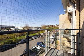 2 Bedrooms Apartment in Wembley