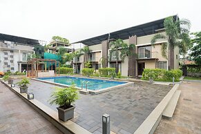 Alaya Stays - Imperial Calista 4BHK near Khandala Hills