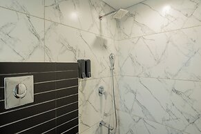 Alaya Stays - Imperial Calista 4BHK near Khandala Hills