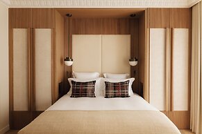 Highstay serviced apartments PYRAMIDES