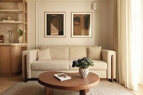 Highstay serviced apartments PYRAMIDES