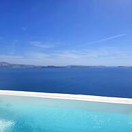 Phaos Oia Suites