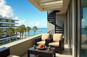 Eivissa Beachfront Gem - Modern 2BR Apartment