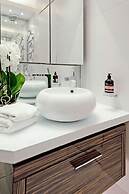 The White Peace Garden 3 bed Hampstead - by Out of Office Lifestyle