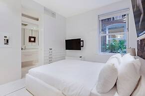 The White Peace Garden 3 bed Hampstead - by Out of Office Lifestyle