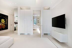 The White Peace Garden 3 bed Hampstead - by Out of Office Lifestyle