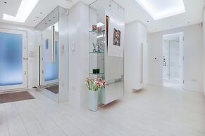 The White Peace Garden 3 bed Hampstead - by Out of Office Lifestyle