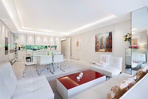 The White Peace Garden 3 bed Hampstead - by Out of Office Lifestyle