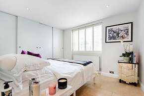 Miss Westside Story - by Out of Office Lifestyle