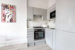 The Hampstead High Flyer