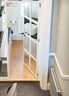 The Notting Hill Townhouse - by Out of Office Lifestyle