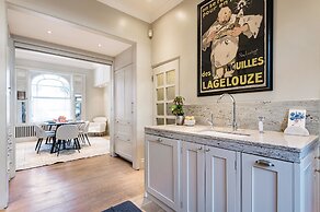 The Notting Hill Townhouse - by Out of Office Lifestyle