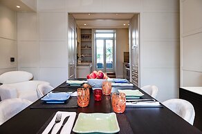 The Notting Hill Townhouse - by Out of Office Lifestyle