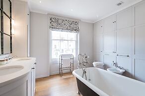 The Notting Hill Townhouse - by Out of Office Lifestyle