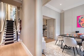 The Notting Hill Townhouse - by Out of Office Lifestyle
