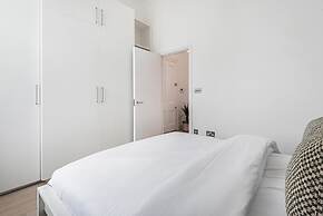Lady on the Lane- 2 bed Primrose Hill - by Out of Office Lifestyle