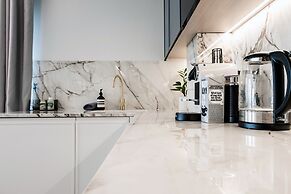 The Modern Glasshouse - by Out of Office Lifestyle