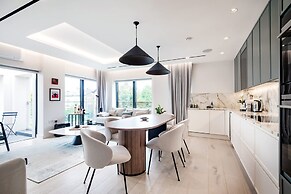 The Modern Glasshouse - by Out of Office Lifestyle