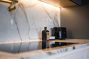 The Modern Glasshouse - by Out of Office Lifestyle