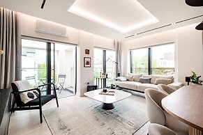 The Modern Glasshouse - by Out of Office Lifestyle