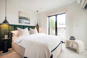The Modern Glasshouse - by Out of Office Lifestyle