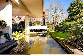 Regents Park Penthouse