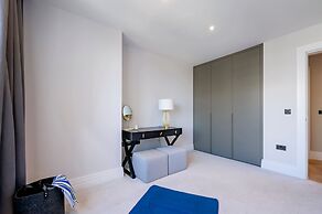 Regents Park Penthouse