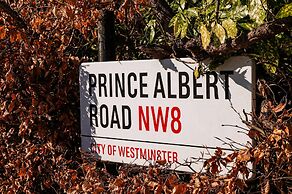 Regents Park Penthouse