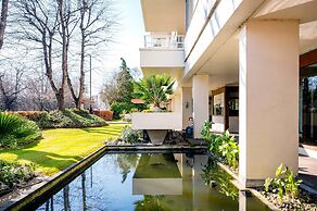 Regents Park Penthouse