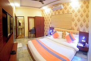 THE KASHI RESIDENCY