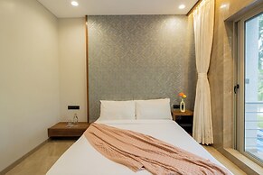 Alaya Stays - Imperial Mystara 5BHK near Khandala Hills