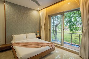 Alaya Stays - Imperial Mystara 5BHK near Khandala Hills