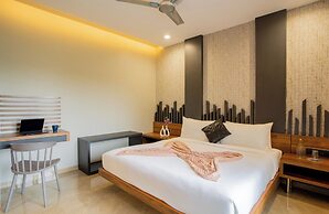 Alaya Stays - Imperial Mystara 5BHK near Khandala Hills