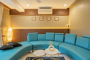 Alaya Stays - Imperial Mystara 5BHK near Khandala Hills