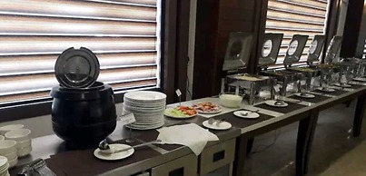 Hotel Agra Grande by Goyal Hoteliers