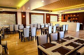 Hotel Agra Grande by Goyal Hoteliers