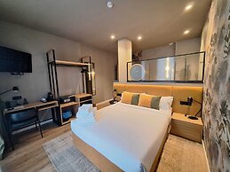 Saman Boutique Hotel