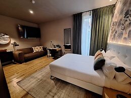 Saman Boutique Hotel