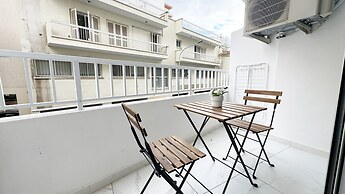 Flora Beachfront Larnaca Finikoudes