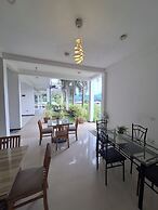 Akoya Pearl Hotel