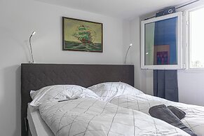 Spacious Home & Garden Free Parking