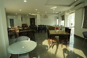 Hotel Divine Aura - A Premium Hotel