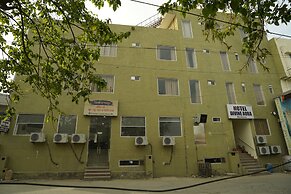 Hotel Divine Aura - A Premium Hotel