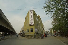 Hotel Divine Aura - A Premium Hotel