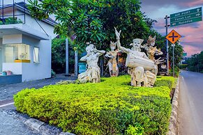 Sunday Hotel Sunset Road Near Trans Studio Mall